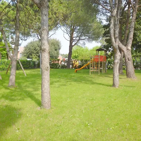 Апартаменты Villaggio Splendido *